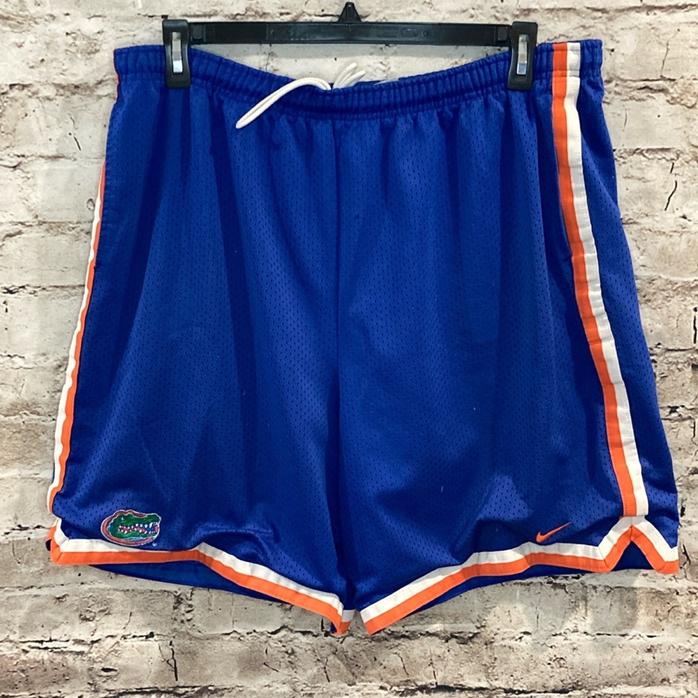 Vintage Y2K Nike Florida Gator’s Mens Basketball Shorts